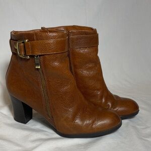 Naturalizer Lucille N5 Comfort Brown Leather Ankle 2.75” Heel Boots - women 6M